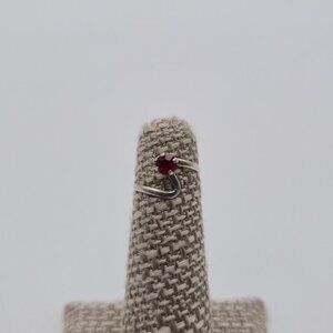 Size 3.25 Sterling Silver Dainty Red Crystal Band Ring A3934